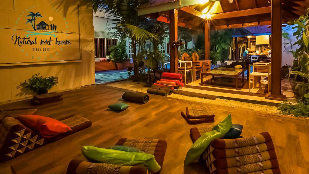 Natural Surf House Ostello Himmafushi Esterno foto